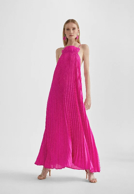 Long pleated dress