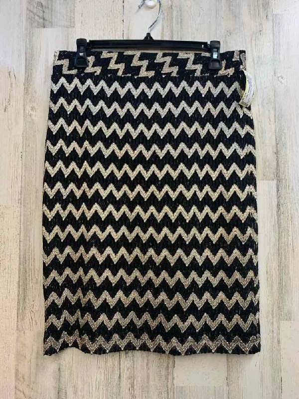 SUNNY LEIGH Dresses and Skirts Size M BLK/GOLD CHEVRON PENCIL Skirt